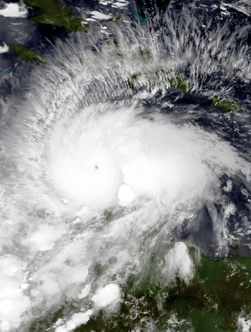 File:Matthew 2016-10-01 0225Z.png