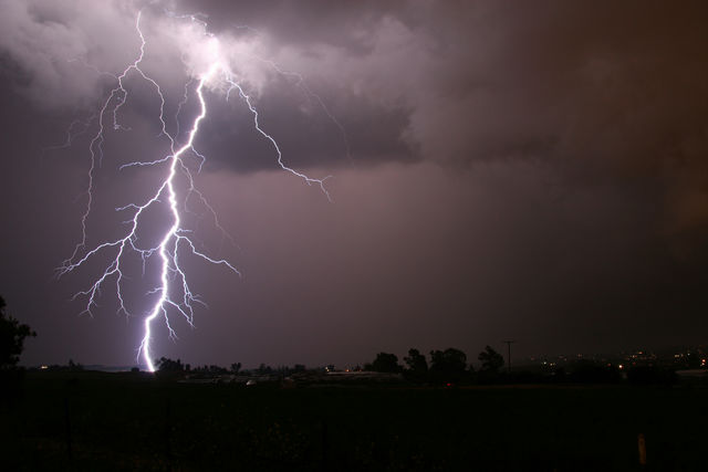 File:Lightning (5).jpg