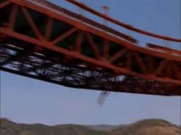 File:Bridge Collapsing.jpg