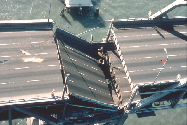 File:2028 SF earthquake damage.png