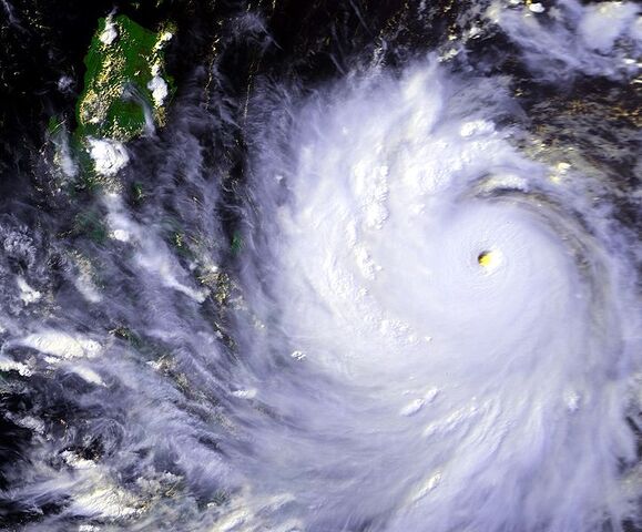 File:Typhoon Koryn 24 jun 1993 0744Z.jpg