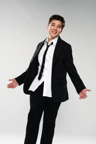 File:Adorable nathan kress.jpg