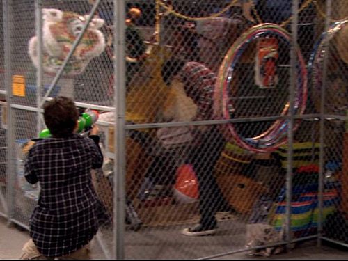 Image - IReunite with Missy-Chuck Water Gun Spencer.jpg ...
