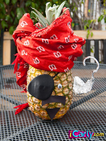 File:Tbopirateapple.jpg