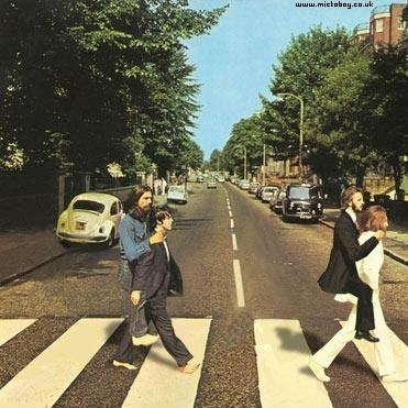 File:Beatles-on-Back o 22696.jpg