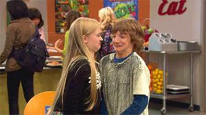 File:Folivealmostkiss.jpg