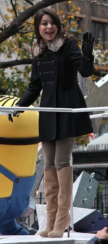File:Icarly Boots 6.jpg