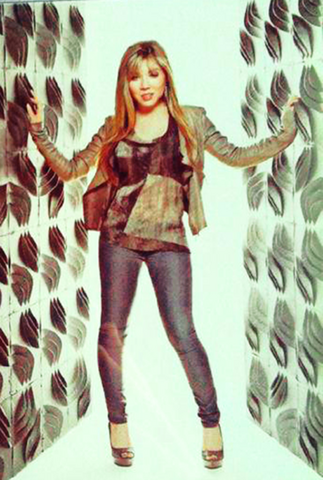 File:Tumblr lz7wn6nsi01r4yr3ko1 500.png