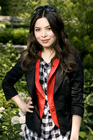 Arquivo:Miranda+Cosgrove+mq01.jpg