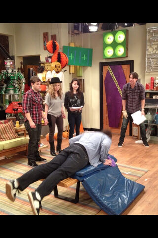 File:NEVEL IS BACK!!!!.jpg