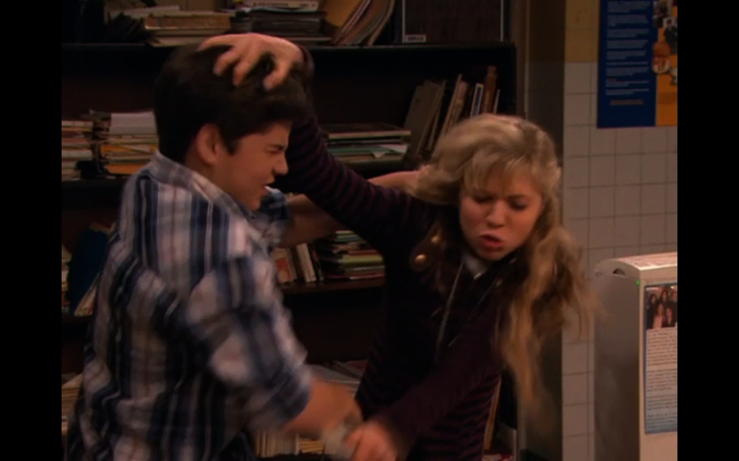 Are sam and freddie dating in real life