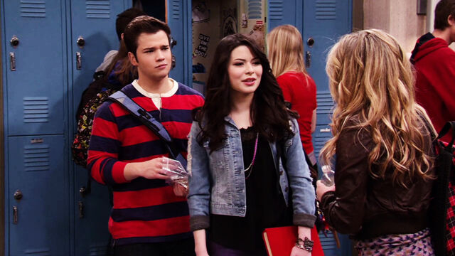 File:IOaR-CreddieScreencaps-46.jpg