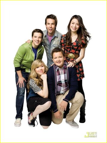 File:508px-Icarly-promo-pics-01.jpg