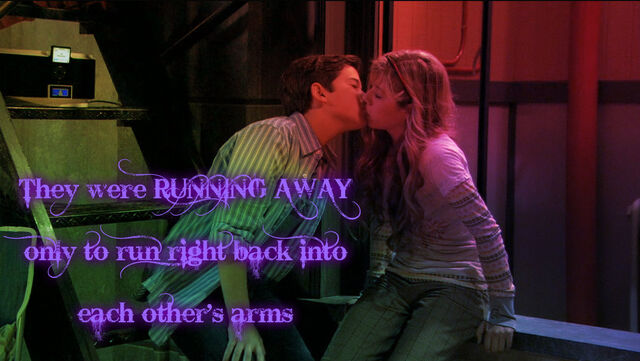 File:SeddieiKissRunningAwayToRunBack.jpg