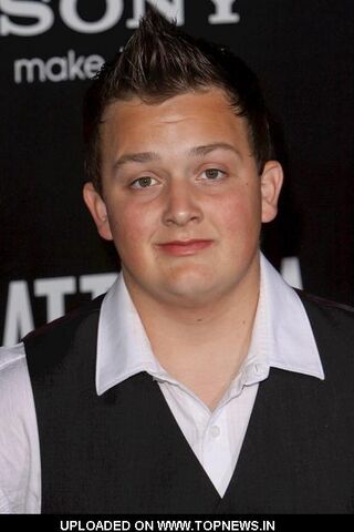 File:Noah-Munck1 0.jpg