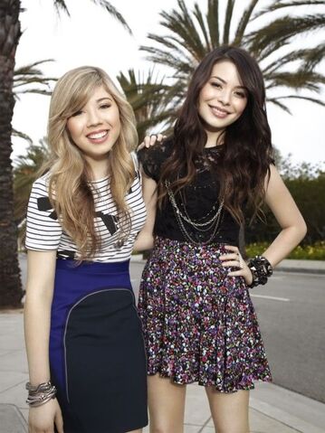File:Icarly gallery 0610 07hR.jpg