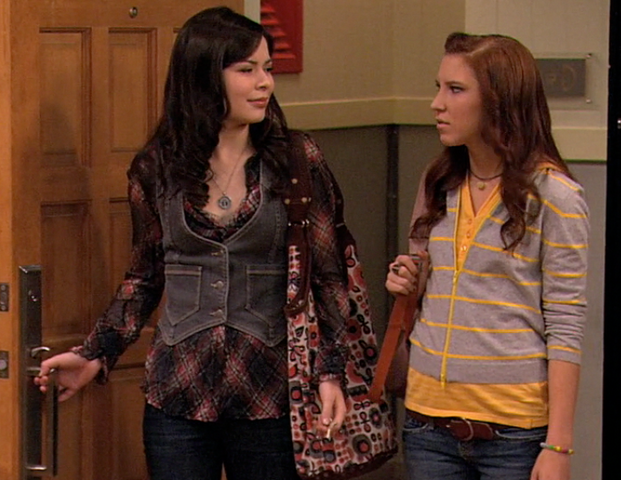 File:Candy Carly Wendy iDABB.png