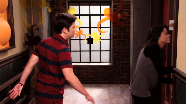 File:IHaI-CreddieScreencaps-46.png