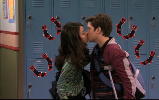 File:SocksCreddie.jpg