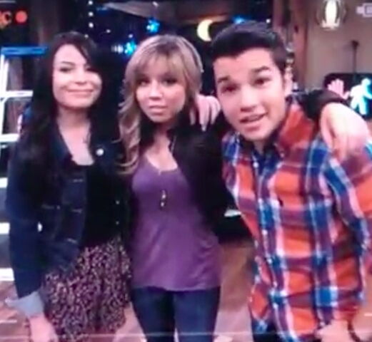 File:Sam, Freddie and Carly.jpg
