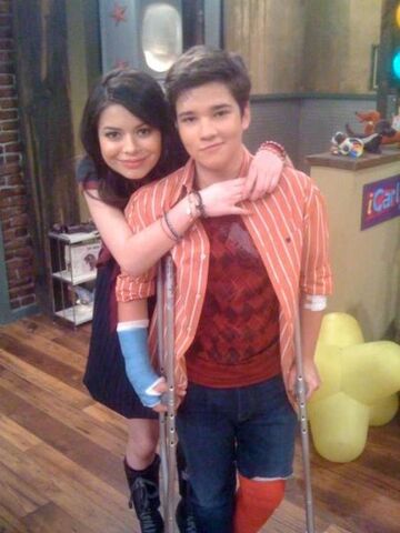 File:Nathan & Miranda7.jpg