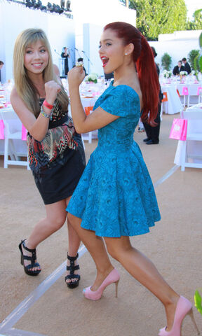 File:Tumblr lq9ohvTMRb1qesmejo1 500.jpg