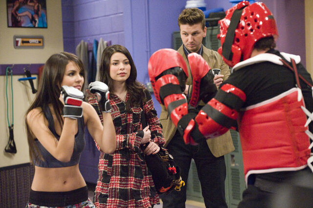 File:Ifight.jpg