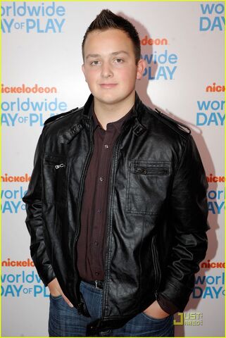 File:Noahwwdopjj.jpg