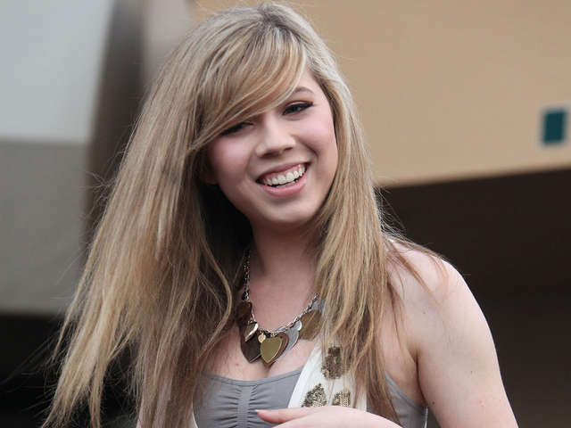 File:Jennette-McCurdy-jennette-mccurdy-20877504-1024-768.png