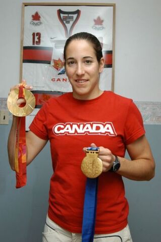 File:Caroline-Ouellette.jpg