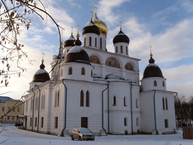 File:Dmitrov.jpg