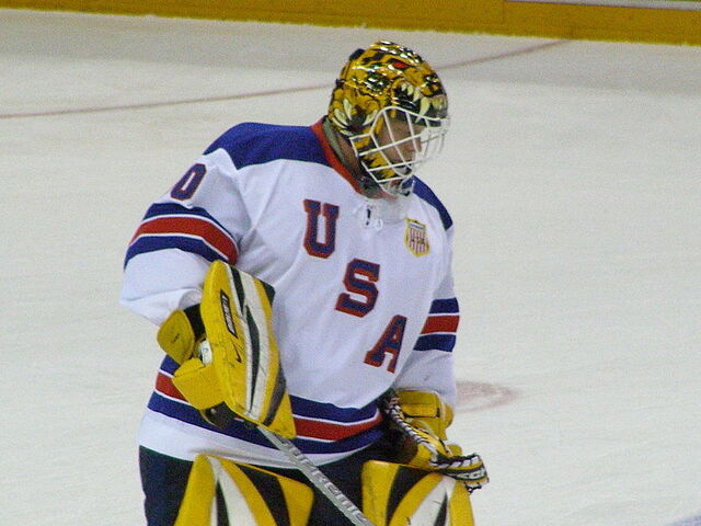 File:Thomas2008IIHF.jpg