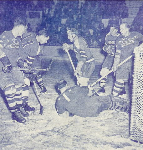 File:DuluthCooleratorsActionShot.jpg