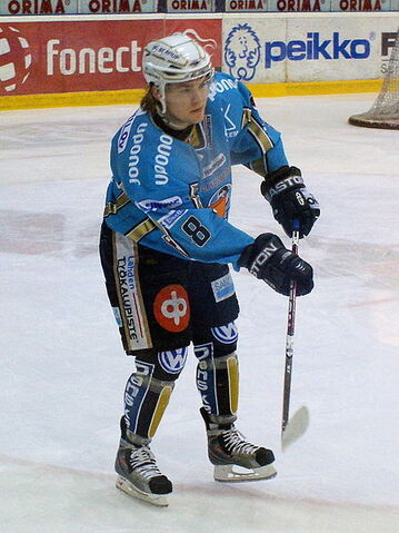 File:Kousa Mikko Pelicans 2009 1.jpg