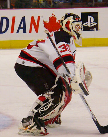 File:Brodeur in stance.jpg