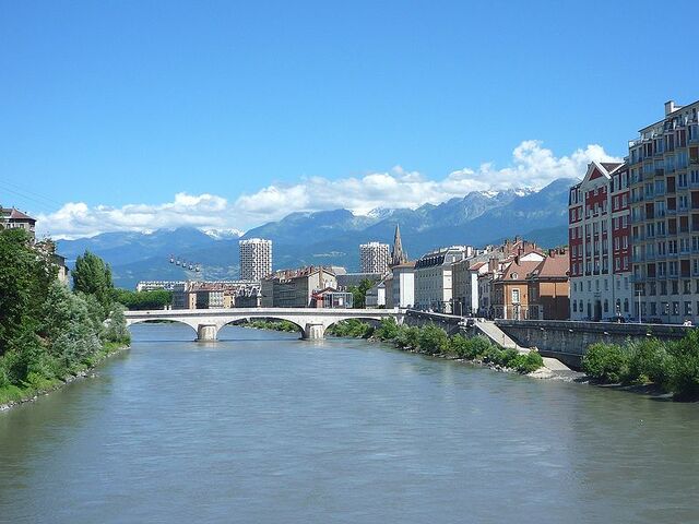 File:Grenoble.jpg