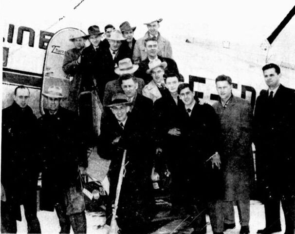 File:49-50EdmMerArriveHome.jpg