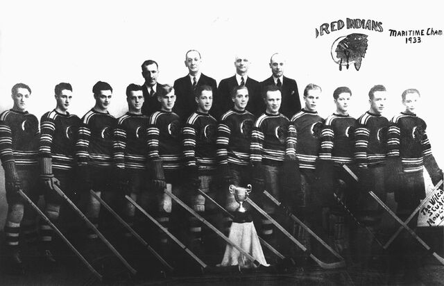 File:32-33MonctonRI.jpg