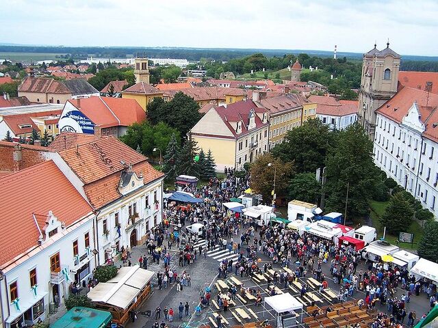 File:Skalica.jpg