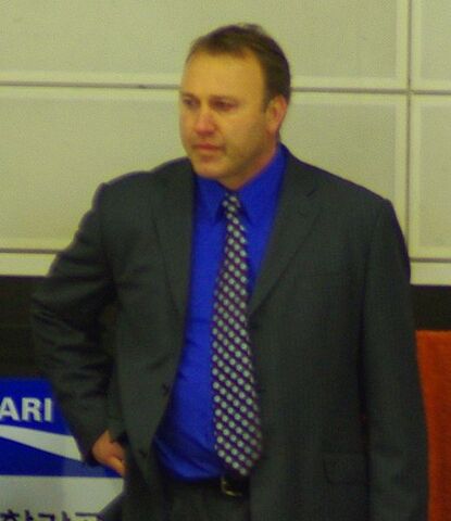 File:Markpedersoncoach.jpg