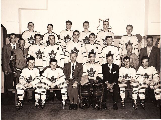File:Maple Leafs Verdun 1957-58.jpg