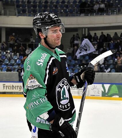 File:Jason Miller 2009.jpg