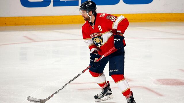 File:Ekblad Panthers.jpg