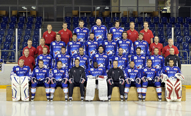 File:11-12AdlMan.jpg