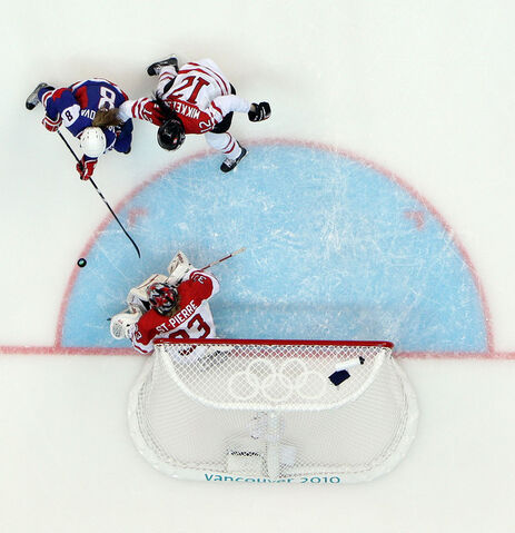 File:Babonyova VancouverWinterGames.jpg