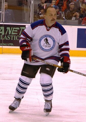File:Bryan Trottier.jpg