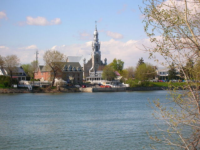 File:Belœil, Quebec.jpg