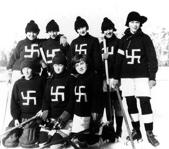 File:684px-Fernie Swastikas hockey team 1922.jpg