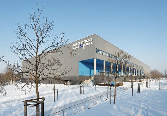 File:EnergieVerbund Arena.jpg