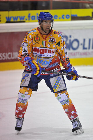 File:Michelestrazz.jpg